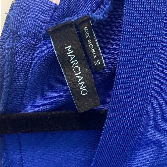 Blue dress - Picture 2 of 3